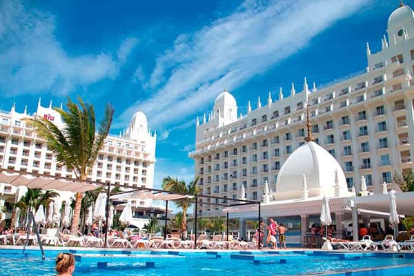 All Inclusive Details - Hotel Riu Palace Aruba - All Inclusive 24 hours